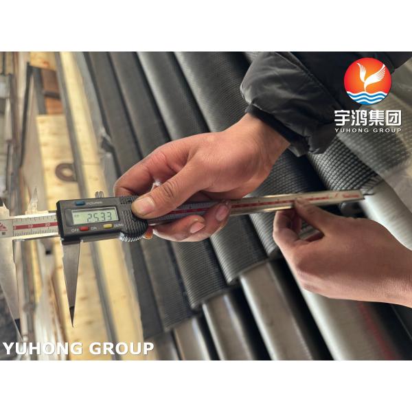 ASTM A335 P5 P9 P11 P22 High Frencuy Welding Serrated Fin Tube Solid
