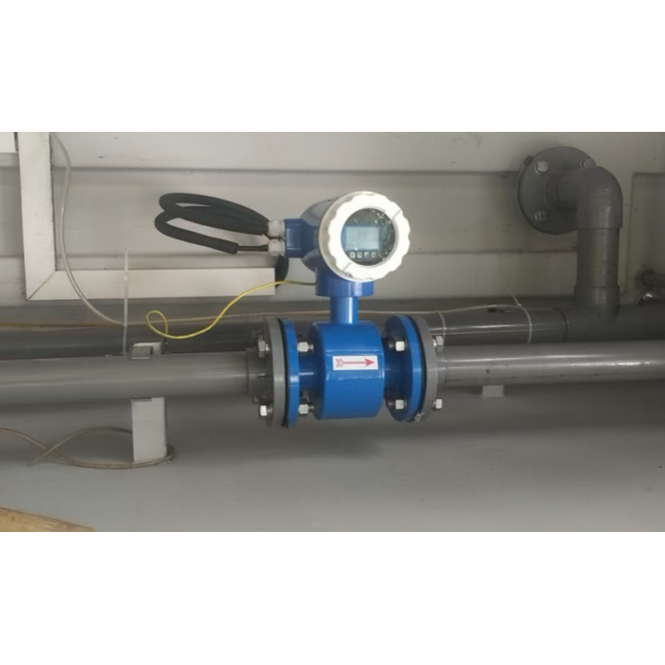 Digital Electromagnetic Flow Meter 24VDC For Water Supply DN200-DN400 Caliber