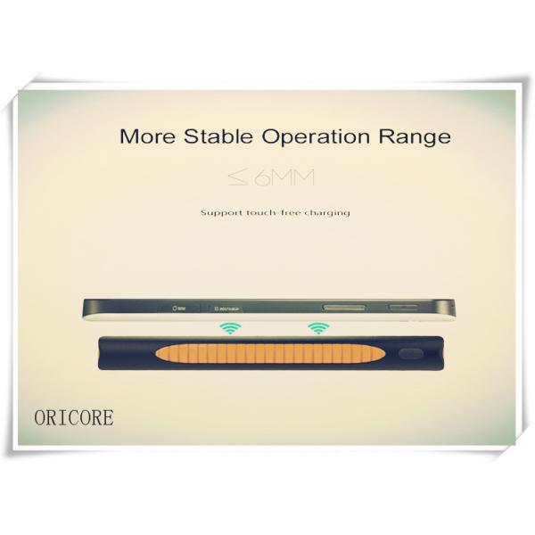 Long Lasting High Capacity Qi Quick Charging Power Bank Wireless Travel Use