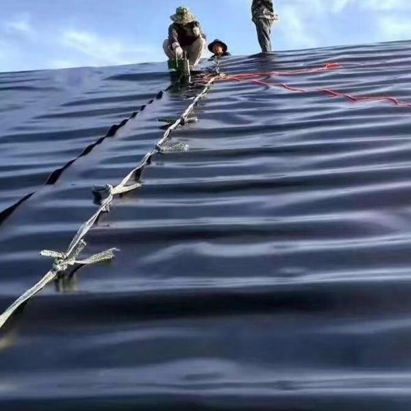 Two Geotextile With One Geomembrane Composite Membrane Liner For Waterproofing Mining Project