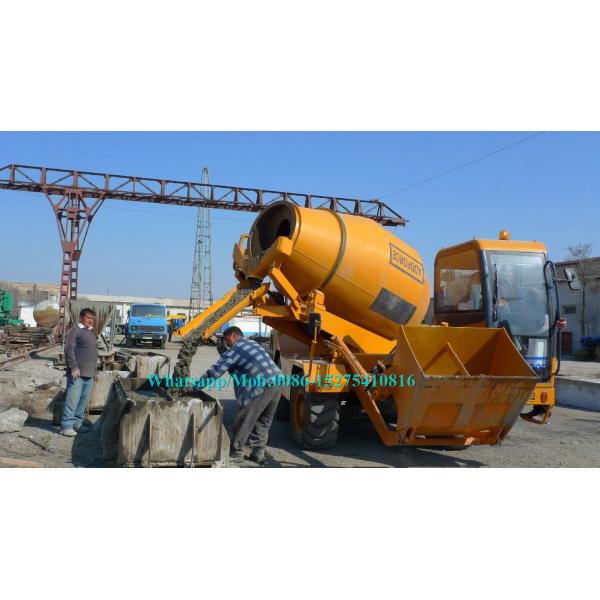 Rotating Drum Concrete Cement Mixer Machine Self Loading Mobile Type 2.0M3 Output