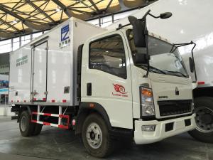China Refrigerated Box Truck With Frp Insulation Panels , Refrigerated Truck Loads on sale