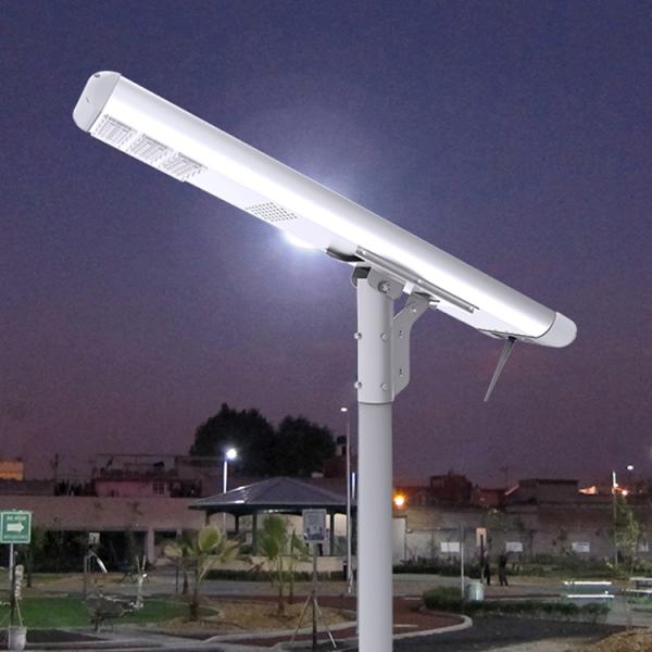 Framed Panel Solar Powered Parking Lot Lights Waterproof High Efficiency Garden Lamp