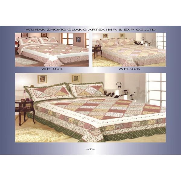 Irregular Cloud Stitching Bedroom Bedding Sets , 1 - 3cm Thickness Vintage Bedding Sets