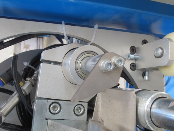 Economic Insulating Glass Machine Polysulfide Sealant Sealing Equipment