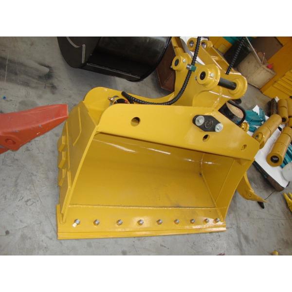 High Strength Alloy Excavator Tilt Bucket With Double Cutting Edges