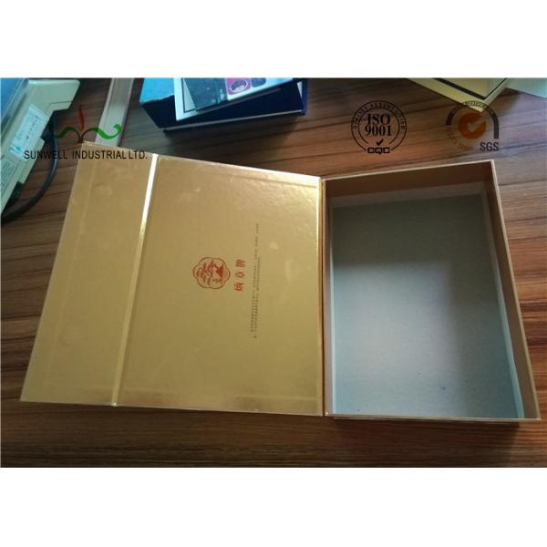 Gloden Face Finishing Embossing Paper Packing Box For Candy SGS