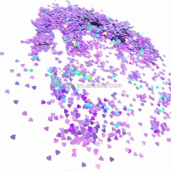 Excellent Nail Art Effect Mini Heart Shaped 3D Nail Art Decorations with Poleyster Material and Long Lasting Effect