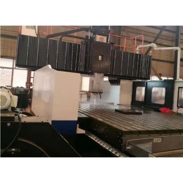 Precision 3 Axis CNC Gantry Machining Center Mold Processing LS-V Series High Rigidity