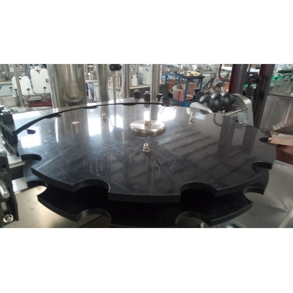 factory full automatic wine bottle cap machine wine capping machine liquor screw sealing machine aluminum