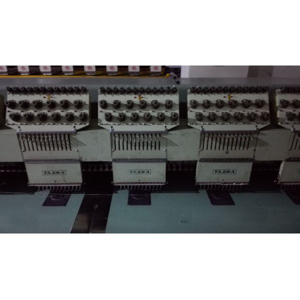 20 Heads Used Tajima Embroidery Machine TMFD-G1220 Production In 1996
