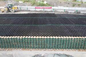 China Plastic PP Geocell Earth Retention Structures Smooth/Perforated Geocell For Steep Slopes Retaining Wall on sale