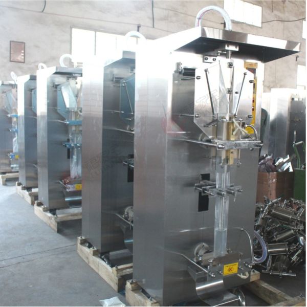 1000ml Semi Automatic Liquid Packing Machine For Milk International Sanitation Standard