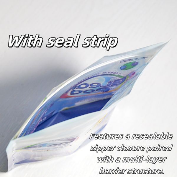Glossy Surface Stand Up Pouches For Laundry Pods Packaging Customizable With High-Definition Flexogravure And Digital Printing.