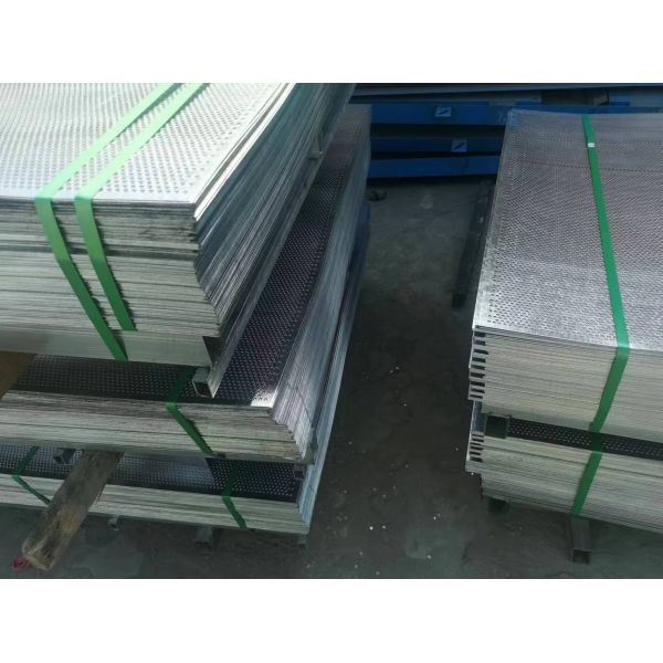 0.8mm Thick Perforated Aluminum Mesh Sheet Lightweight Durable