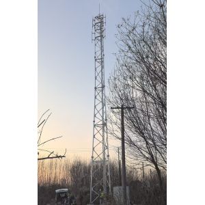 制造商制造用于镀锌角钢的自支撑4腿通讯塔