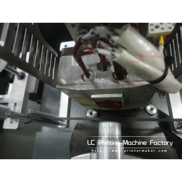 Fully Automatic Hot Staming Machine For Caps Top Surface