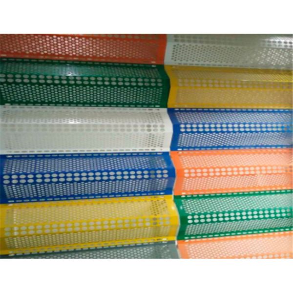 Custom 2m Length Windbreak Steel Sheets For Bear High Temperature