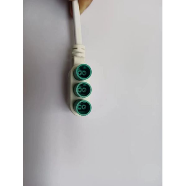Nylon66 24V 10A IP67 LED Connector 3way 6way Female Stocke Parts