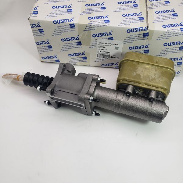 Master Cylinder VOE12724047 12724047 2772921 For G700B G900B