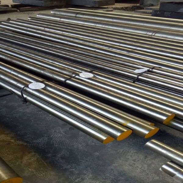 Black Surface SCM440 Forged Tool Steel Round Bar