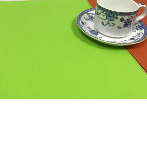 China Disposable 100% Polypropylene Biodegradable Table Cloth Cover for Coffee Shop on sale