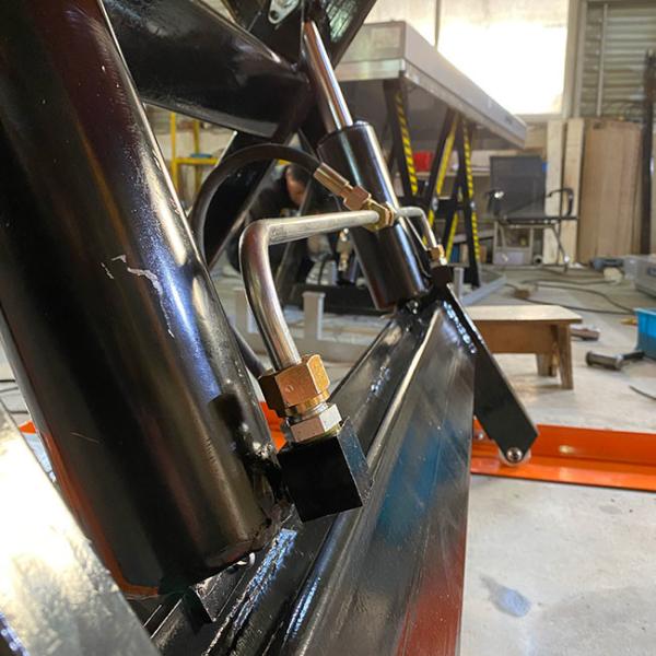 4000kg Single Scissor Platform Lift Table Max Height 1400mm