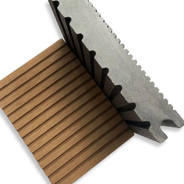 Rooftop WPC Decking Waterproof Double Sided Groove Outdoor Flooring Formaldehyde Free