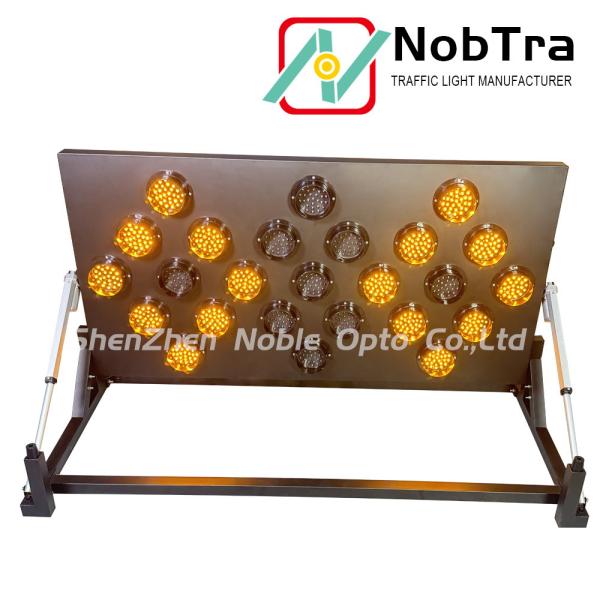 25 Amber Temporary Traffic control IP54 Approved Solar Battery Powered With Remote Control