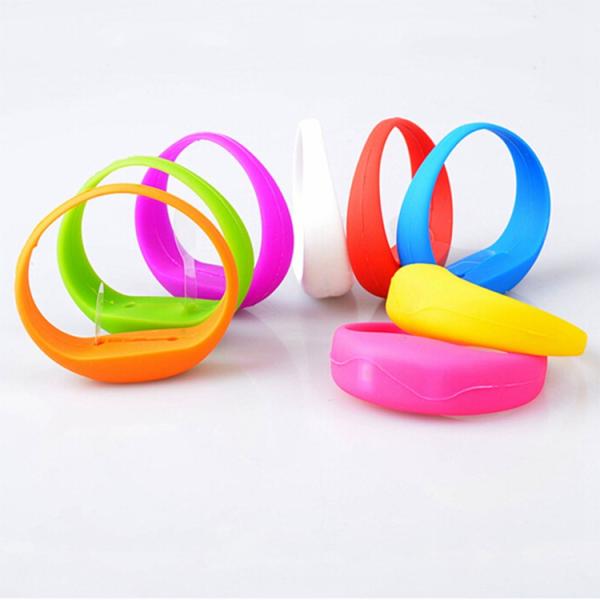 Sound Activated RFID Silicone Bracelets Blinking Lighted Bracelet For Events