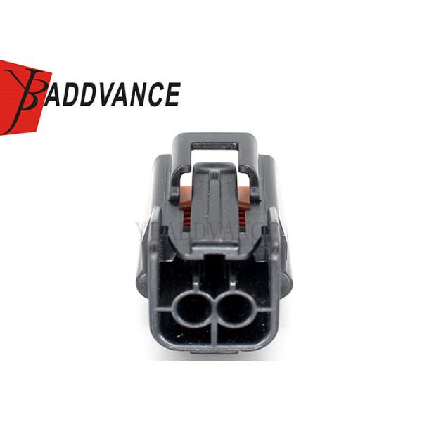 2 Pin Female Automotive Connector Sumitomo With 2 Socket Contacts and 2 Seals