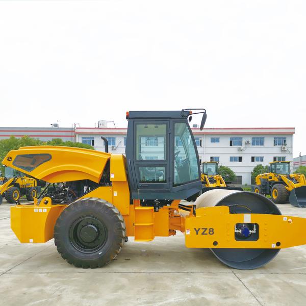 CHANGLIN YZ8 Vibrating Road Roller Equipment Compaction Operation