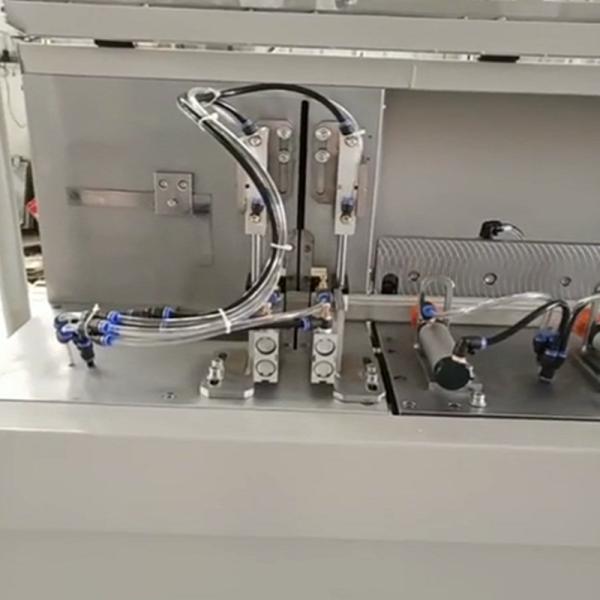 Automatic aluminium corner cutting machine aluminum corner machine for window and doors