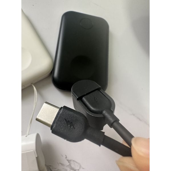 Emergency Phone Keychain Charger Key Chain Mini Portable Bank Pawer Keychain Powerbank Charger Watch Charger