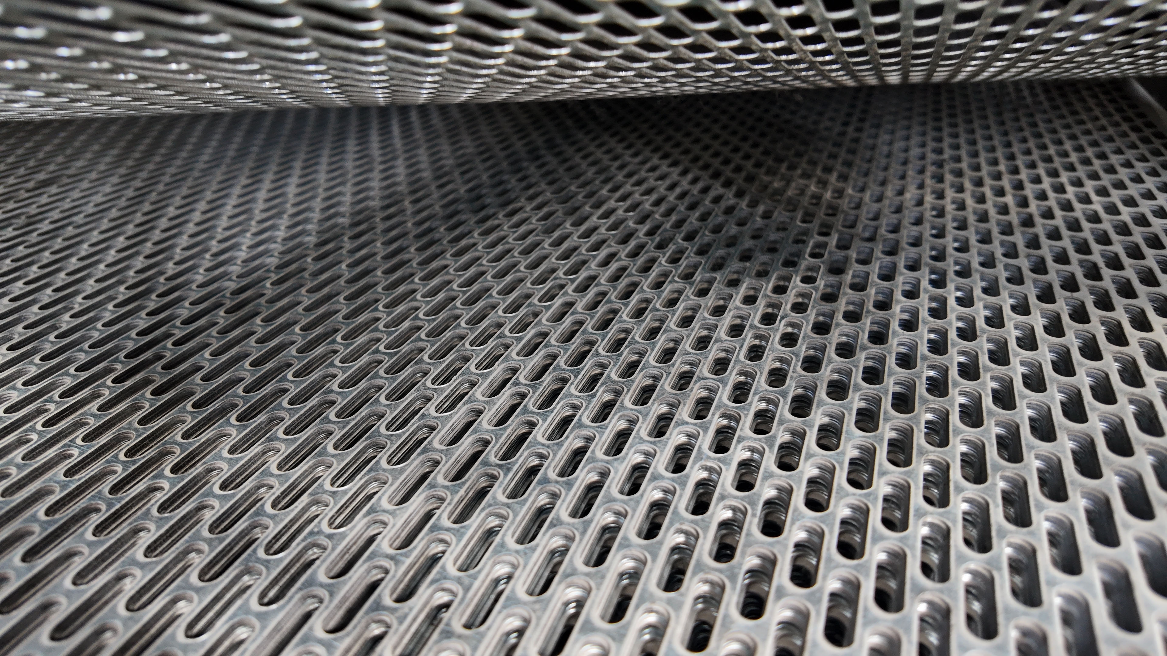 Galvanized Oblong Slot Perforated Mesh Punching Screen For Construction