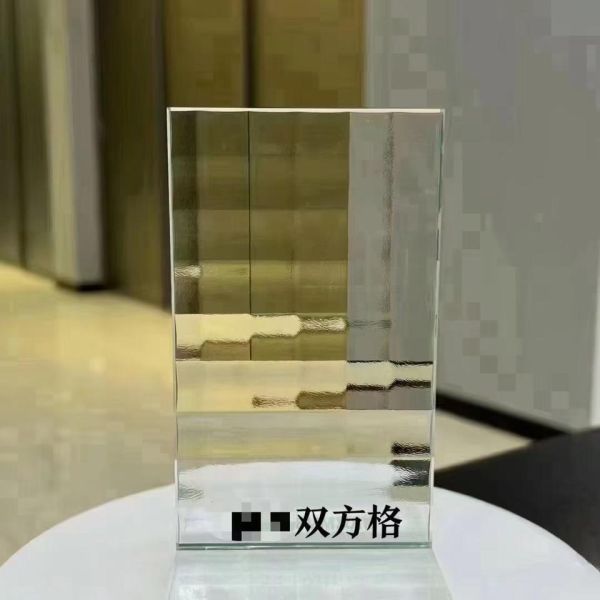 Custom Tinted Solid/Hollow Patterned Glass for Hotels & Villas