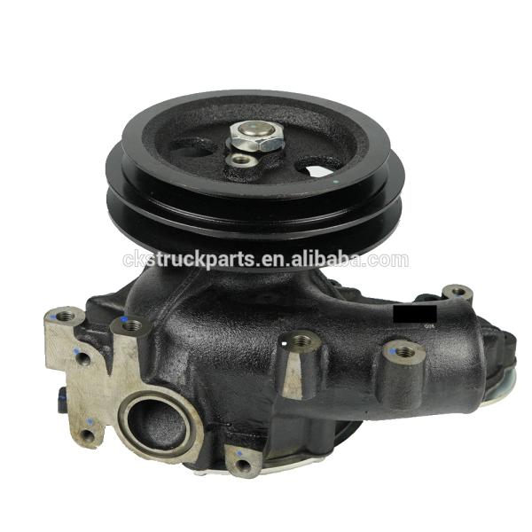 High Quality And Competitive Price Car Engine OEM ME995584 Japanese Truck Water Pump for Mitsubishi fuso 6DD2T Engine