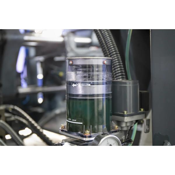 Kettle Plastic Blow Moulding Machines Multi Color Blow Molding Equipment