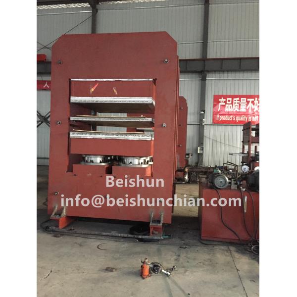 PLC Control Automatic Customizable Rubber Vulcanizing Press Machine For Vulcanizing Rubber Products