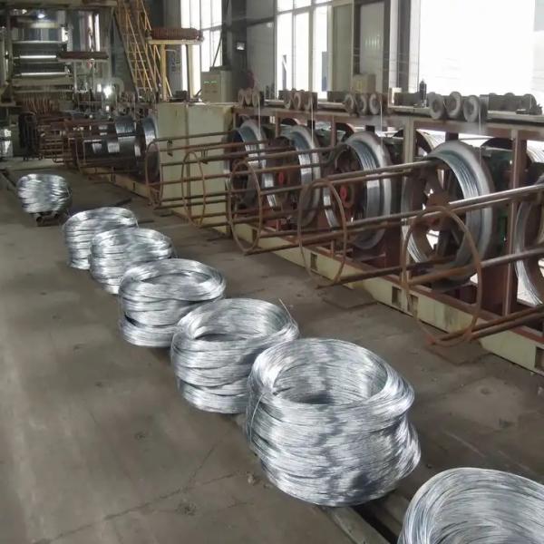 Fencing Galvanized Steel Wire Coil 12%-15% Elongation 20 Gauge Galvanized Wire