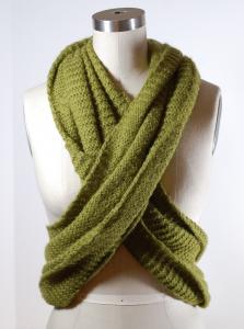 China Green Wide Circle Winter Knitted Scarf Chunky Crochet Patterns Available on sale