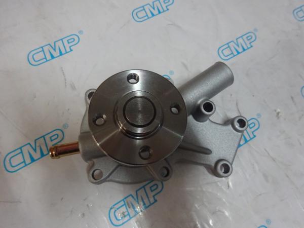 Quality Standard Size Kubota D722 Pulley Engine Water Pump For Transport Refrigeration for sale