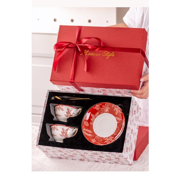 Vintage Design Style Luxury Porcelain Tea Cup And Saucer Set Sustainable Bone Gift