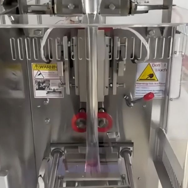 Back Seal Automatic Paste Packing Machine 1.4kw Liquid Automatic Packaging Machine 220V