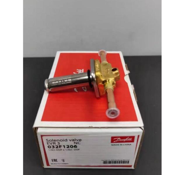Danfoss EVR 3 Ball Valve 45.2 Bar 1/4 in Brass Solenoid