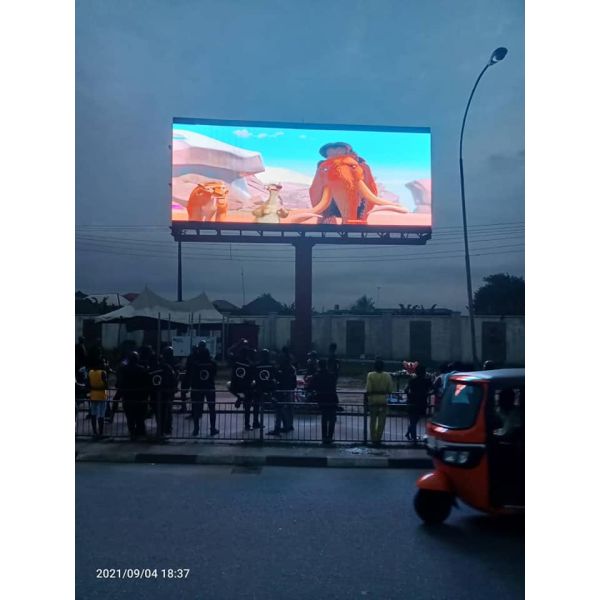 outdoor full color p6 p8 p10 good quality fixed waterproof ip65 cabinet led video wall and 3840hz refresh rate