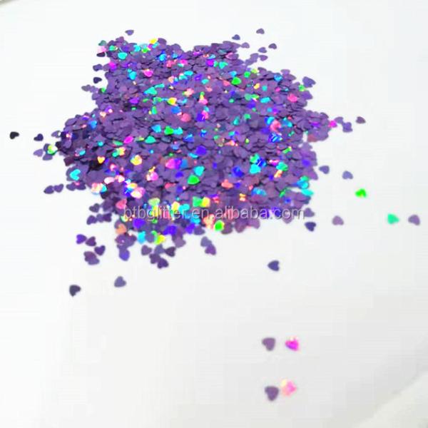 Excellent Nail Art Effect Mini Heart Shaped 3D Nail Art Decorations with Poleyster Material and Long Lasting Effect