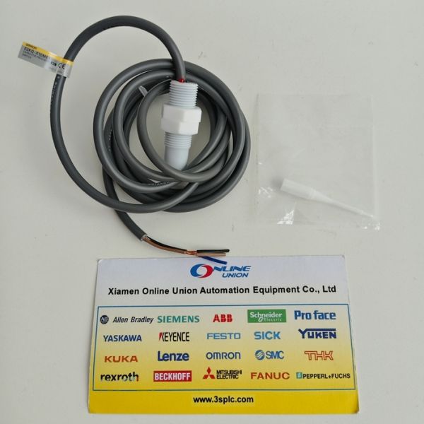 E2KQ-X10ME1 2M OMRON Chemical-resistant Proximity Sensor