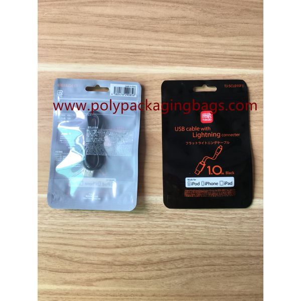 Dustproof Plastic Zipper Pouch For Iphone Earphone Charger Cable With Hand Hole