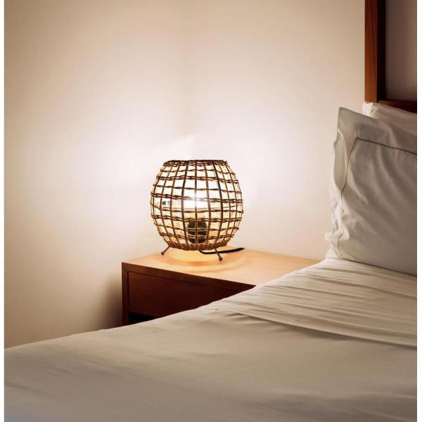 small Creative rattan ball table lamp Rattan art rattan woven bedroom decorative table lamp